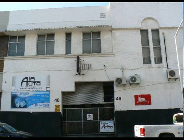 700M² WAREHOUSE TO LET IN SOUTH BEACH